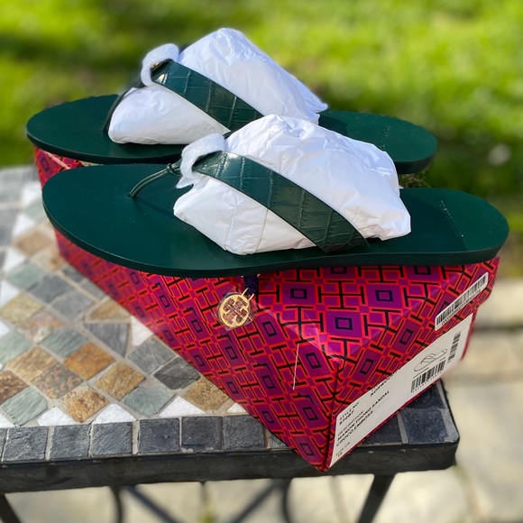 Tory Burch Manon Flip Flop - Picture 7 of 8